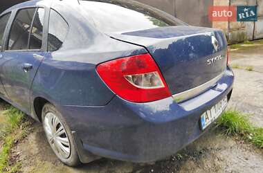 Седан Renault Clio Symbol 2011 в 