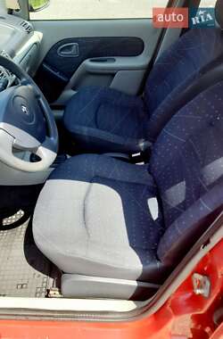 Седан Renault Clio Symbol 2005 в 