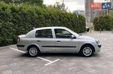 Седан Renault Clio Symbol 2006 в 