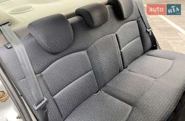 Седан Renault Clio Symbol 2006 в 