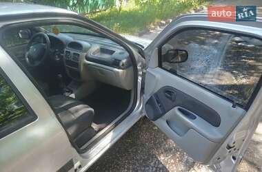 Седан Renault Clio Symbol 2005 в 
