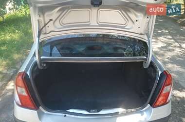 Седан Renault Clio Symbol 2005 в 