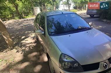Седан Renault Clio Symbol 2005 в 