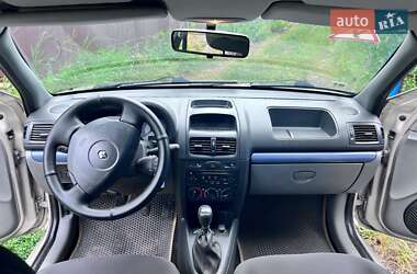 Седан Renault Clio Symbol 2006 в 