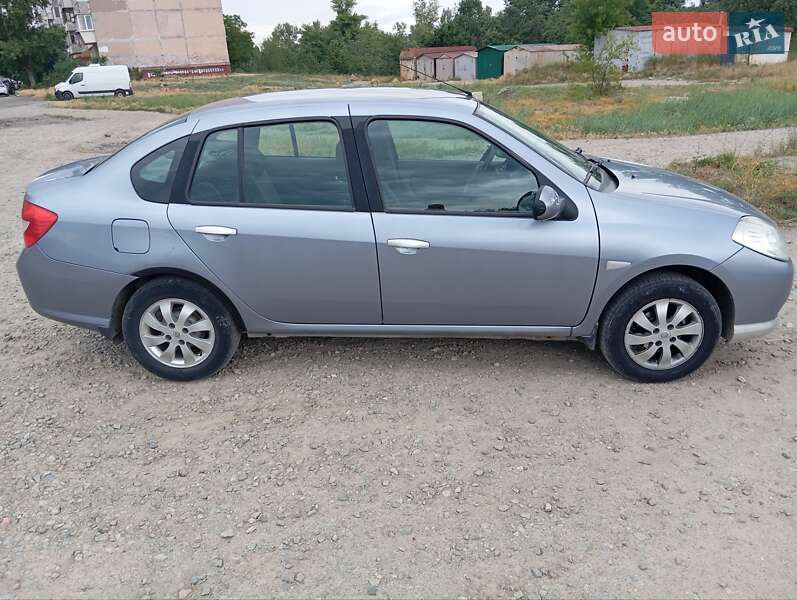 Седан Renault Clio Symbol 2008 в Запорожье
