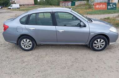Седан Renault Clio Symbol 2008 в 