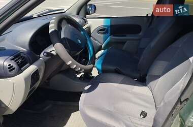 Седан Renault Clio Symbol 2006 в 