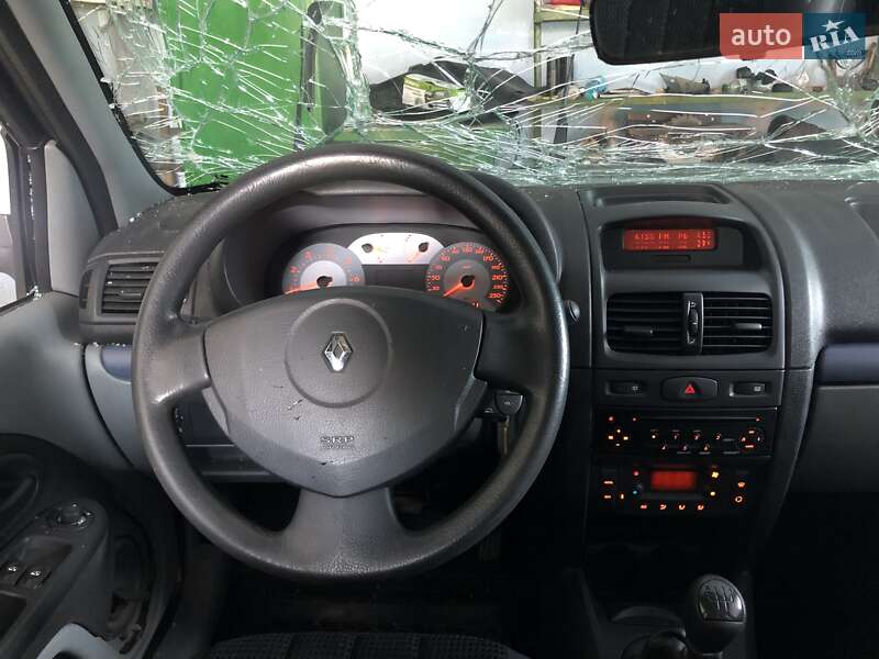 Седан Renault Clio Symbol 2008 в Дніпрі