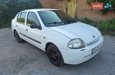 Седан Renault Clio Symbol 2001 в 
