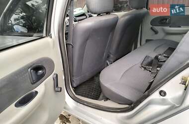 Седан Renault Clio Symbol 2005 в 