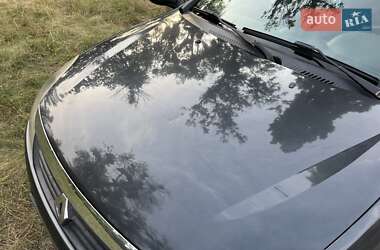 Седан Renault Clio Symbol 2009 в 