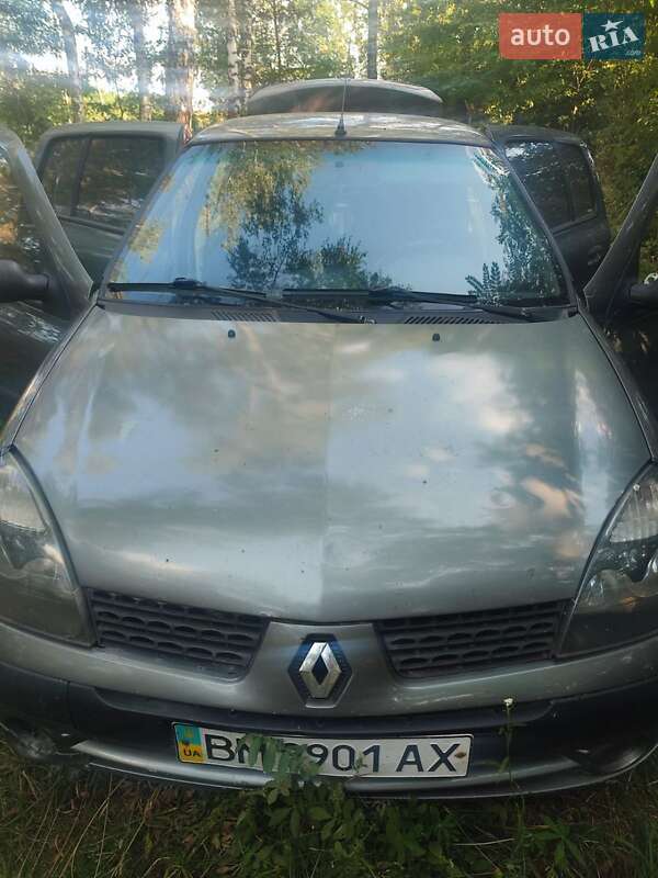 Renault Clio Symbol 2003