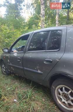 Седан Renault Clio Symbol 2003 в 