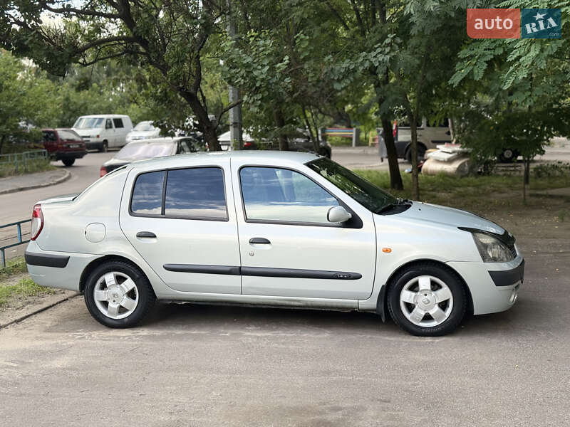 Седан Renault Clio Symbol 2003 в Києві фото 2 Седан Renault Clio Symbol 2003 в Києві