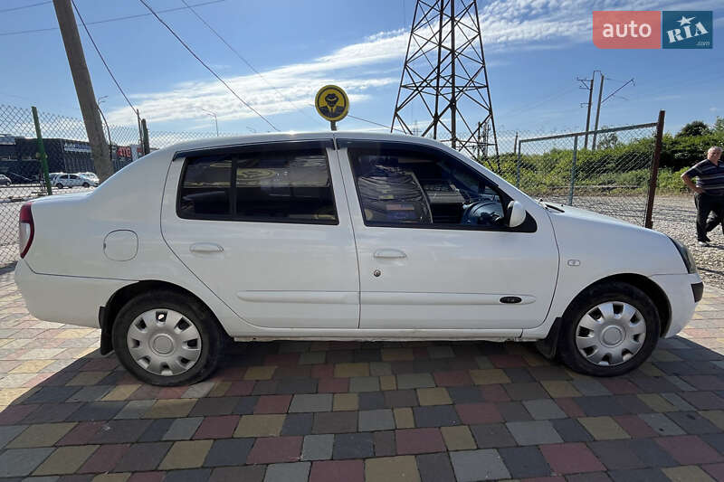 Седан Renault Clio Symbol 2006 в Стрые