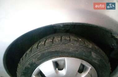 Седан Renault Clio Symbol 2005 в 