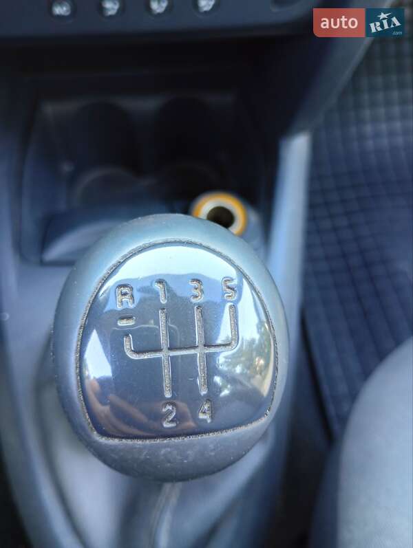 Седан Renault Clio Symbol 2008 в Прилуках фото 12 Седан Renault Clio Symbol 2008 в Прилуках