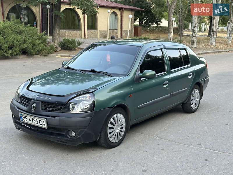 Седан Renault Clio Symbol 2002 в Николаеве