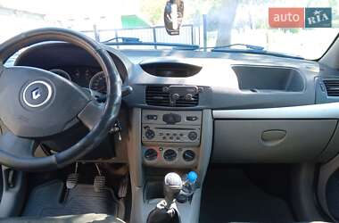 Седан Renault Clio Symbol 2008 в 