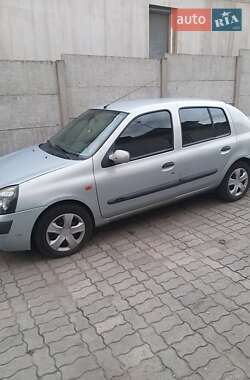 Седан Renault Clio Symbol 2004 в 