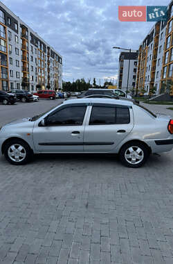 Седан Renault Clio Symbol 2003 в 