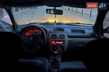 Седан Renault Clio Symbol 2003 в 