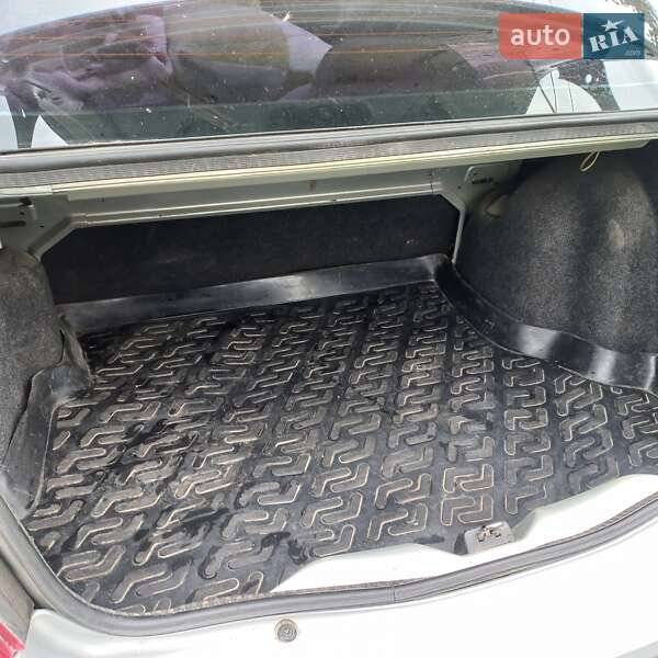 Седан Renault Clio Symbol 2007 в Теплике