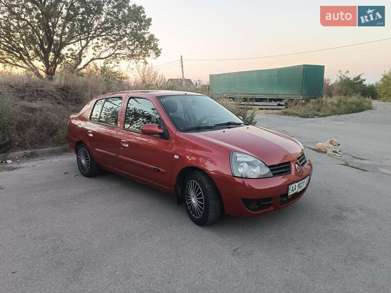 Седан Renault Clio Symbol 2006 в 