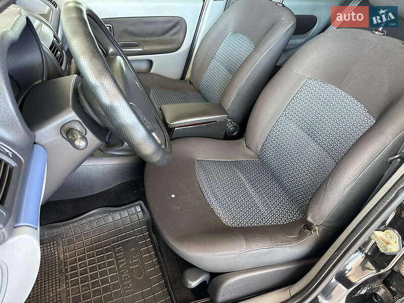 Седан Renault Clio Symbol 2006 в Одессе