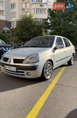 Седан Renault Clio Symbol 2003 в Киеве