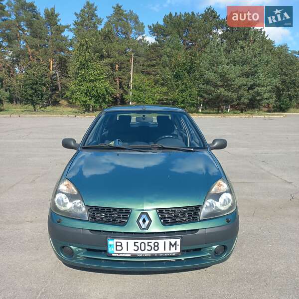 Renault Clio Symbol 2003