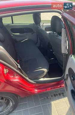 Седан Renault Clio Symbol 2003 в 