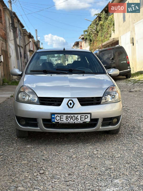 Седан Renault Clio Symbol 2006 в Черновцах
