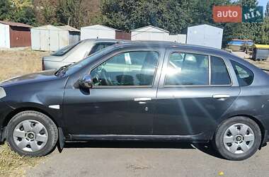Седан Renault Clio Symbol 2008 в 