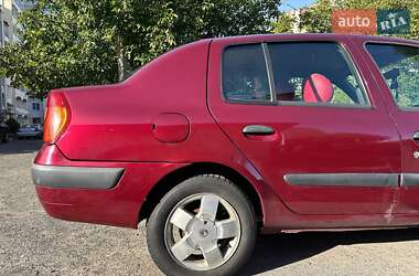 Седан Renault Clio Symbol 2003 в 