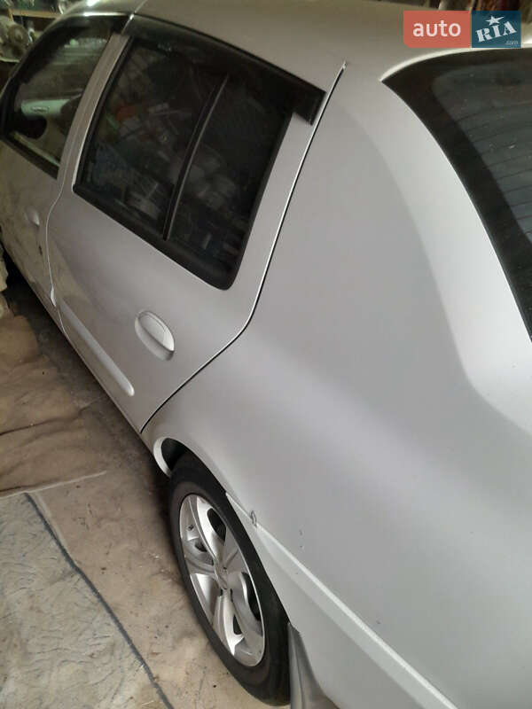 Седан Renault Clio Symbol 2008 в Николаеве