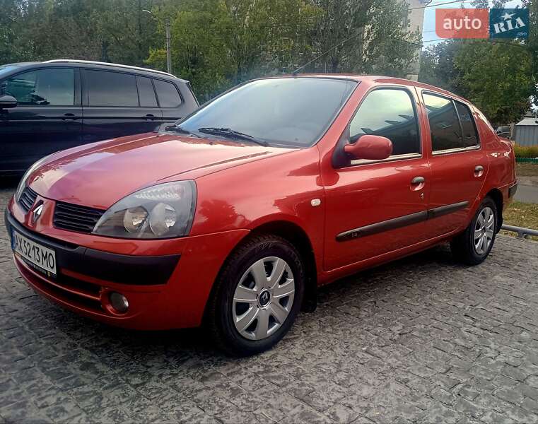 Седан Renault Clio Symbol 2005 в 