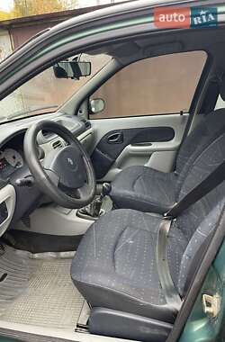 Седан Renault Clio Symbol 2005 в 