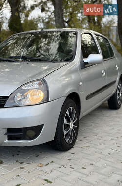 Седан Renault Clio Symbol 2006 в 