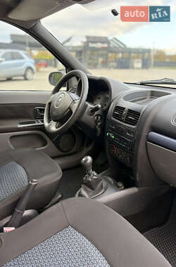 Седан Renault Clio Symbol 2006 в 