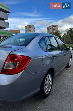 Седан Renault Clio Symbol 2008 в 