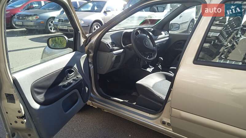 Седан Renault Clio Symbol 2007 в Киеве фото 8 Седан Renault Clio Symbol 2007 в Киеве