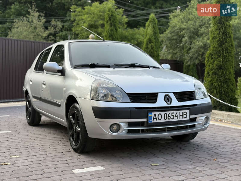 Седан Renault Clio Symbol 2005 в Косове