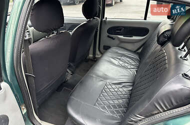 Седан Renault Clio Symbol 2003 в  фото 9 Седан Renault Clio Symbol 2003 в