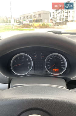 Седан Renault Clio Symbol 2008 в  фото 15 Седан Renault Clio Symbol 2008 в
