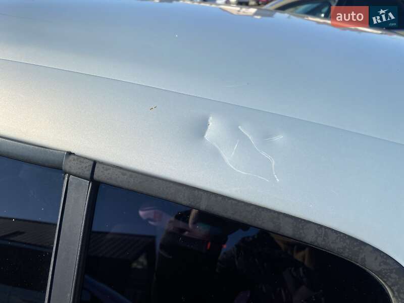 Седан Renault Clio Symbol 2003 в Львові