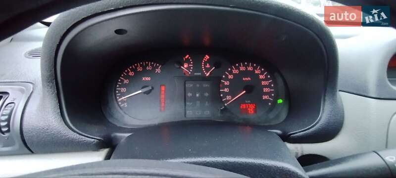 Седан Renault Clio Symbol 2003 в Дніпрі фото 16 Седан Renault Clio Symbol 2003 в Дніпрі