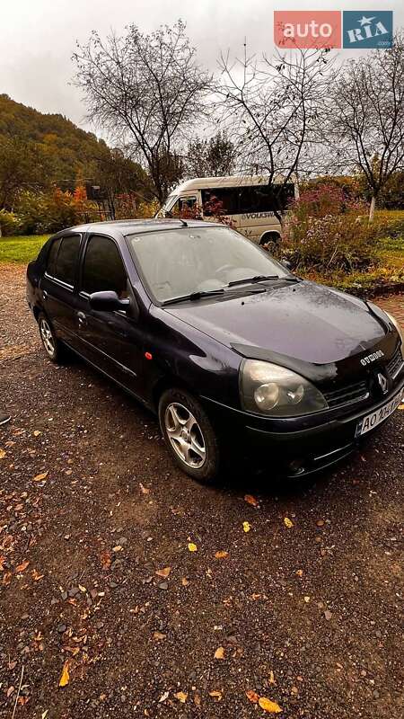 Седан Renault Clio Symbol 2003 в Хусті