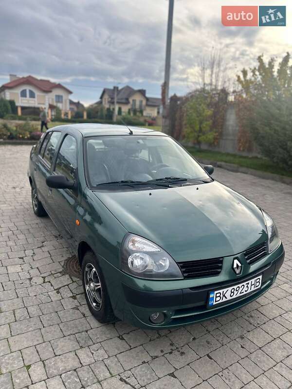 Седан Renault Clio Symbol 2003 в Рівному фото 3 Седан Renault Clio Symbol 2003 в Рівному