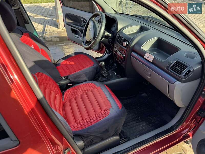 Седан Renault Clio Symbol 2007 в Дунаевцах